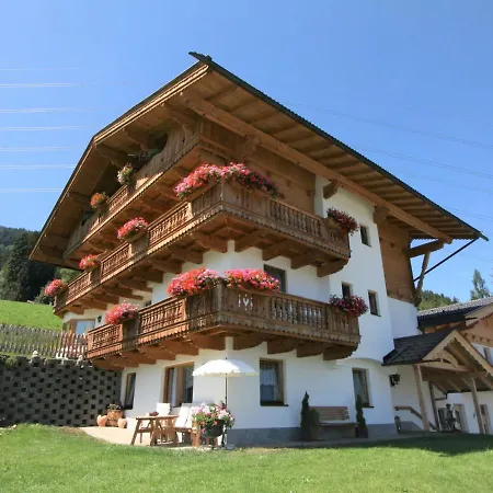 Luxner-5 By Interhome Daire