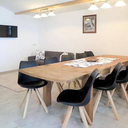 Luxner-5 By Interhome *