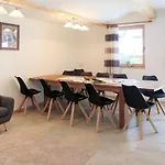 Luxner-5 By Interhome
