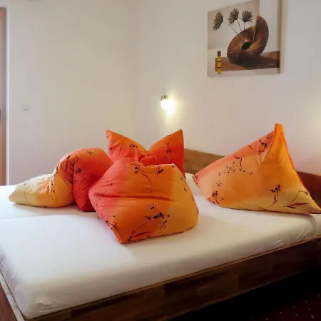 Apartament Luxner-5 By Interhome